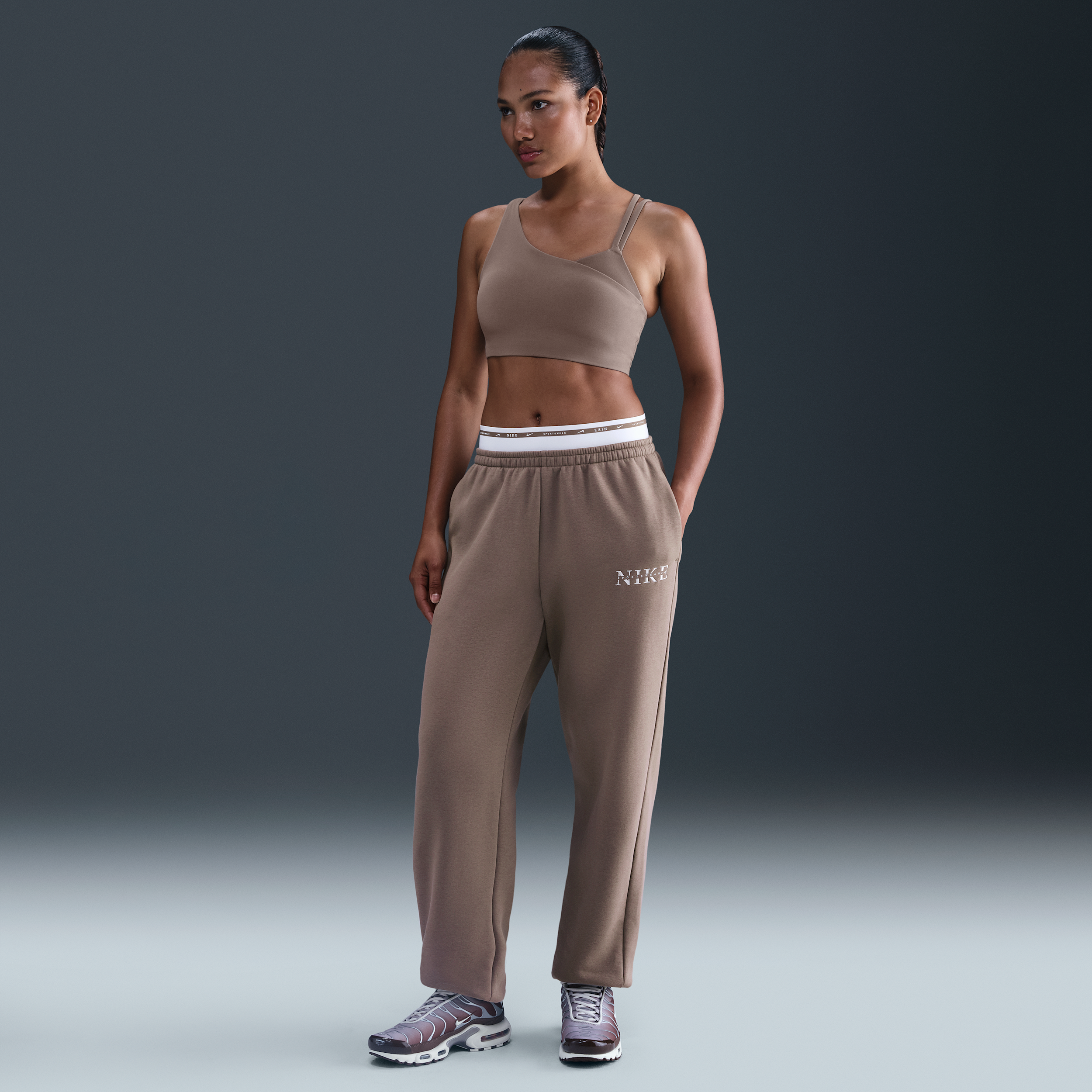 Nike Sportswear Phoenix Fleece Joggingbroek met hoge taille voor dames - Bruin