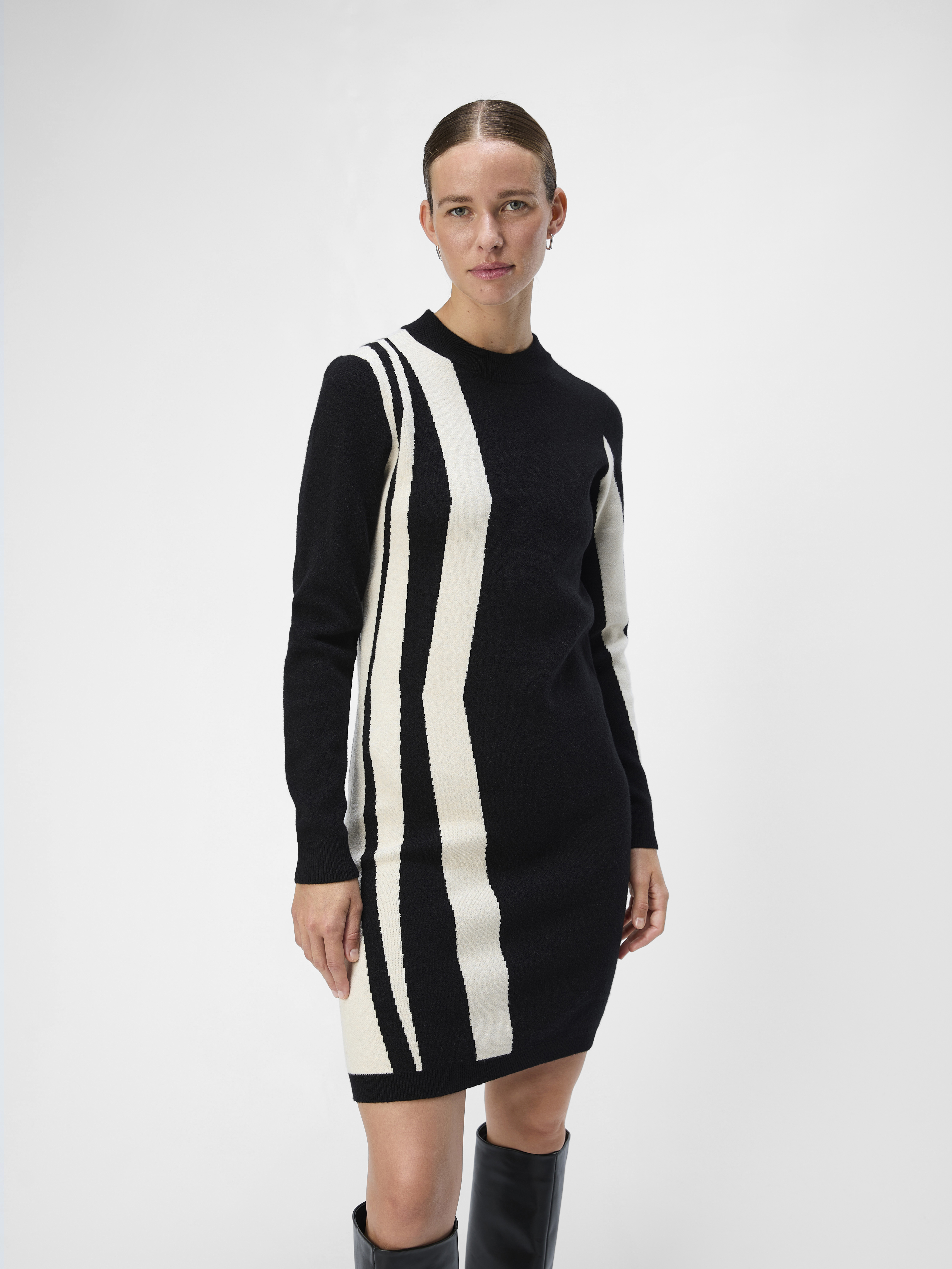 Object Objray l/s knit dress aop noos
