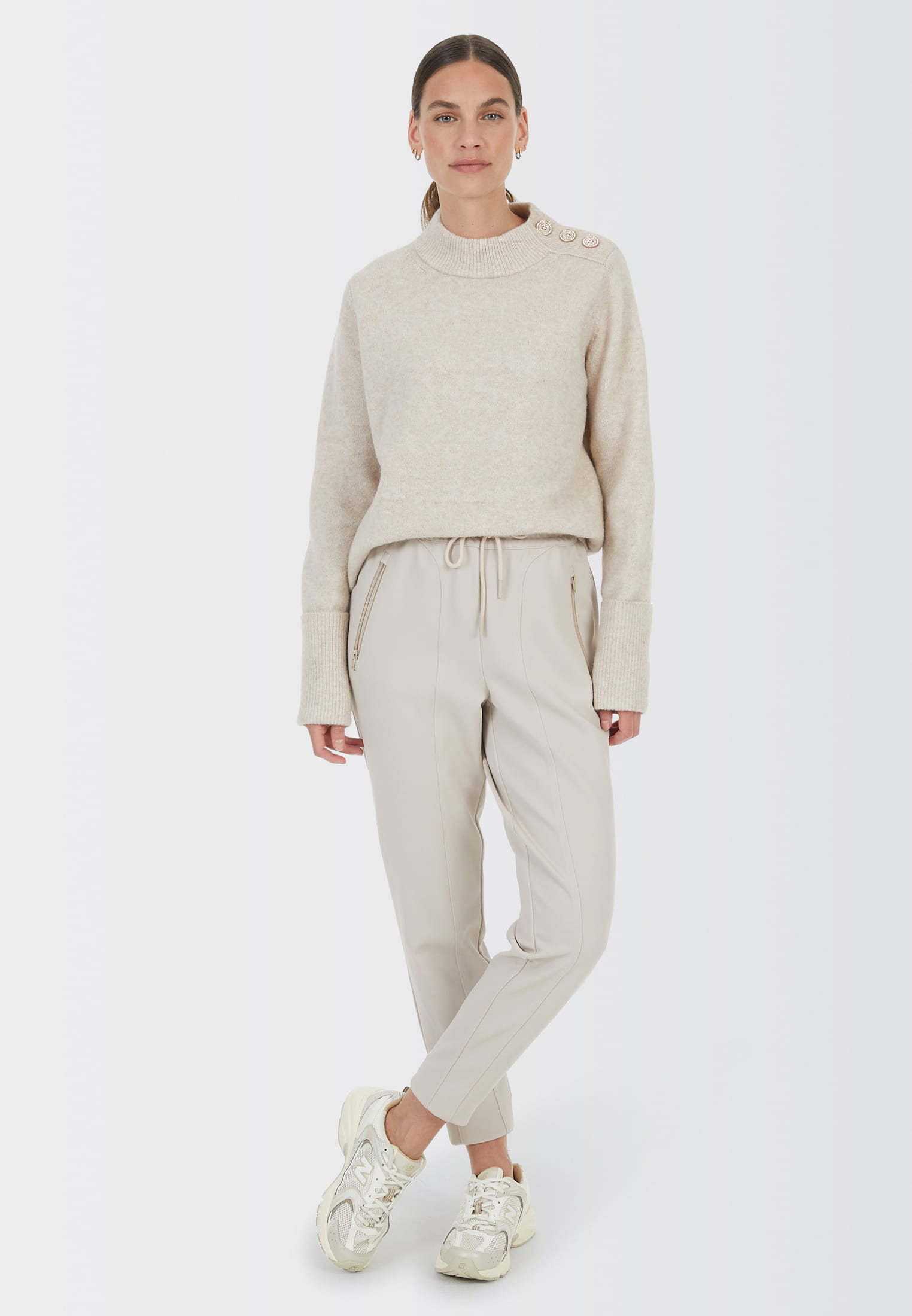 MARC AUREL Pullover mit Schmuckknöpfen