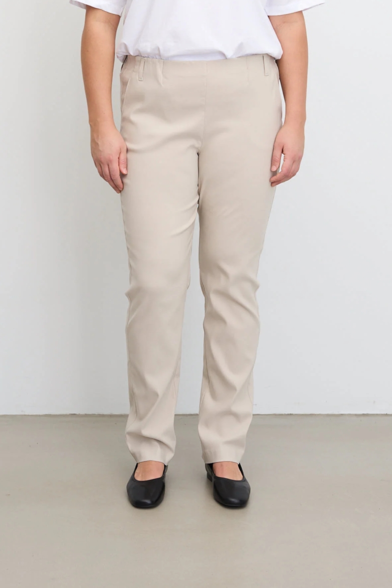 LAURIE Damen vegan Hose Taylor Regular Ml Grau Sand