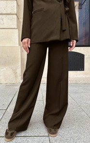 The Musthaves Classic Straight Leg Pantalon Choco