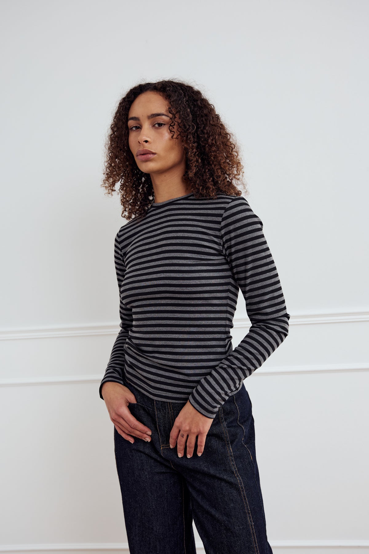 Noella Luana Top Charcoal Mel. Black Stripe