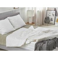 Beliani - Ganzjährige Bettdecke Japara Baumwolle / Entenfedern 135x200 cm weiß Tufstein - Weiß