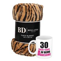 Bellatio Cadeau verjaardag 30 jaar vrouw - Fleece plaid/deken tijger print met 30 great years awesome mok