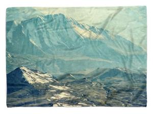 Sinus Art Handtücher »Handtuch Strandhandtuch Saunatuch Kuscheldecke mit Fotomotiv Berge Berglandschaft Grün« (1-St), Handtuch