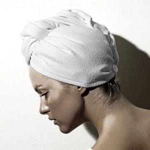 Macosa Home Turban-Handtuch (1-St), Haarturban Mikrofaser Grau mit Knopfverschluss, schnelles sanftes Trocknen Haartrockentuch Kopf-Handtuch Turban Haar-Handtuch