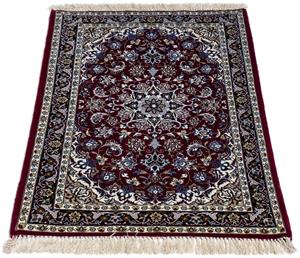 Morgenland Orientteppich Perser - Isfahan - Premium - 108 x 70 cm - dunkelrot, rechteckig, 6 mm Höhe, Wohnzimmer, Handgeknüpft, Einzelstück mit Zertifikat