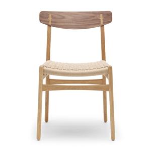 Carl Hansen CH23 Stoel - Eiken Frame en Walnoot Rugsteun