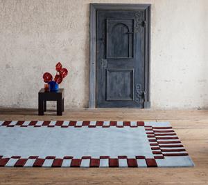 Layered  Vloerkleed Teklan Frame Wool Rug Mullberry Sky -
