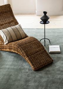 Layered  Vloerkleed Classic Solid Wool Rug Sage -