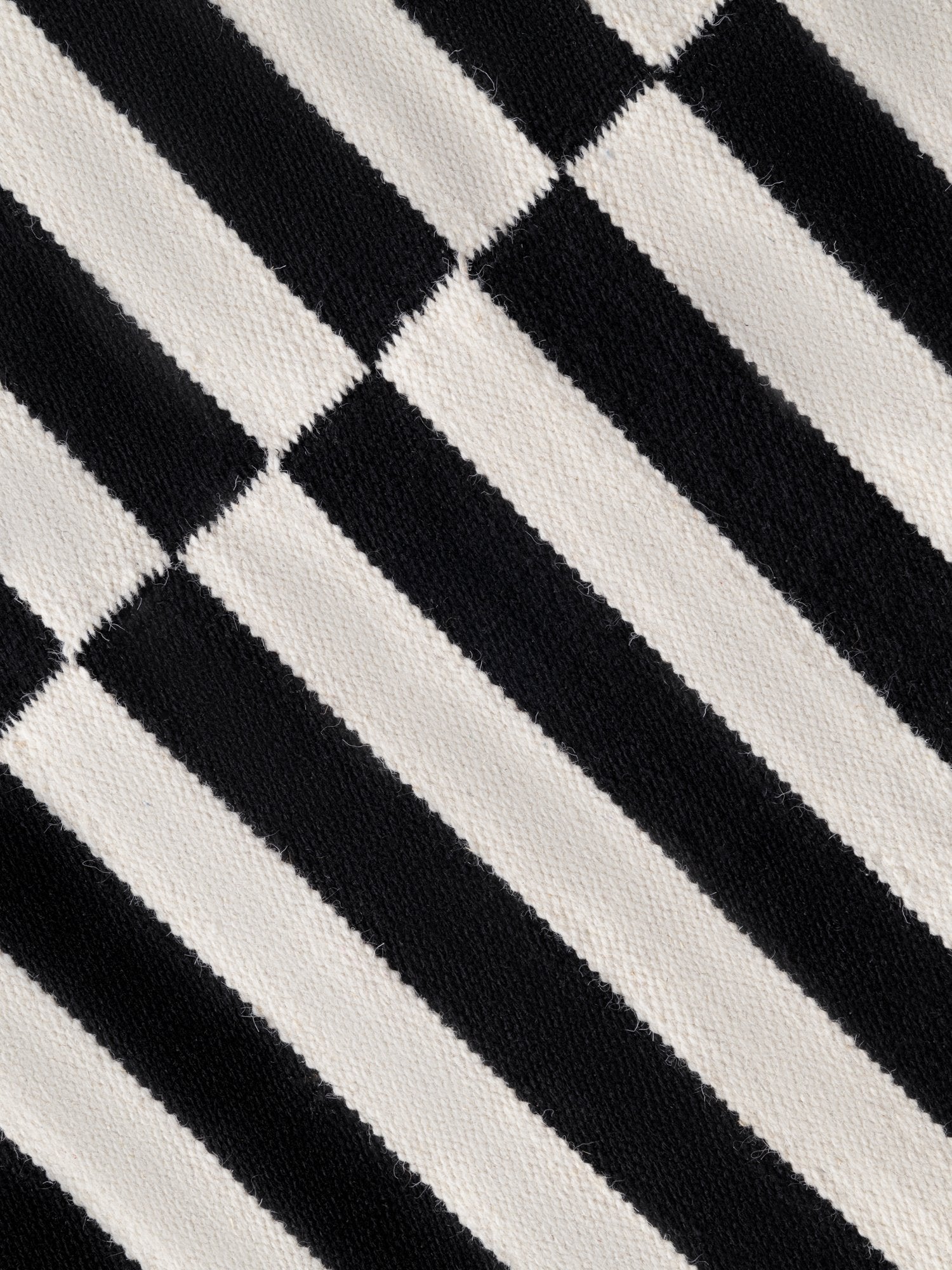 Hanse Home  Donna Wool Rug Donna Black Natural White - 160x230 cm