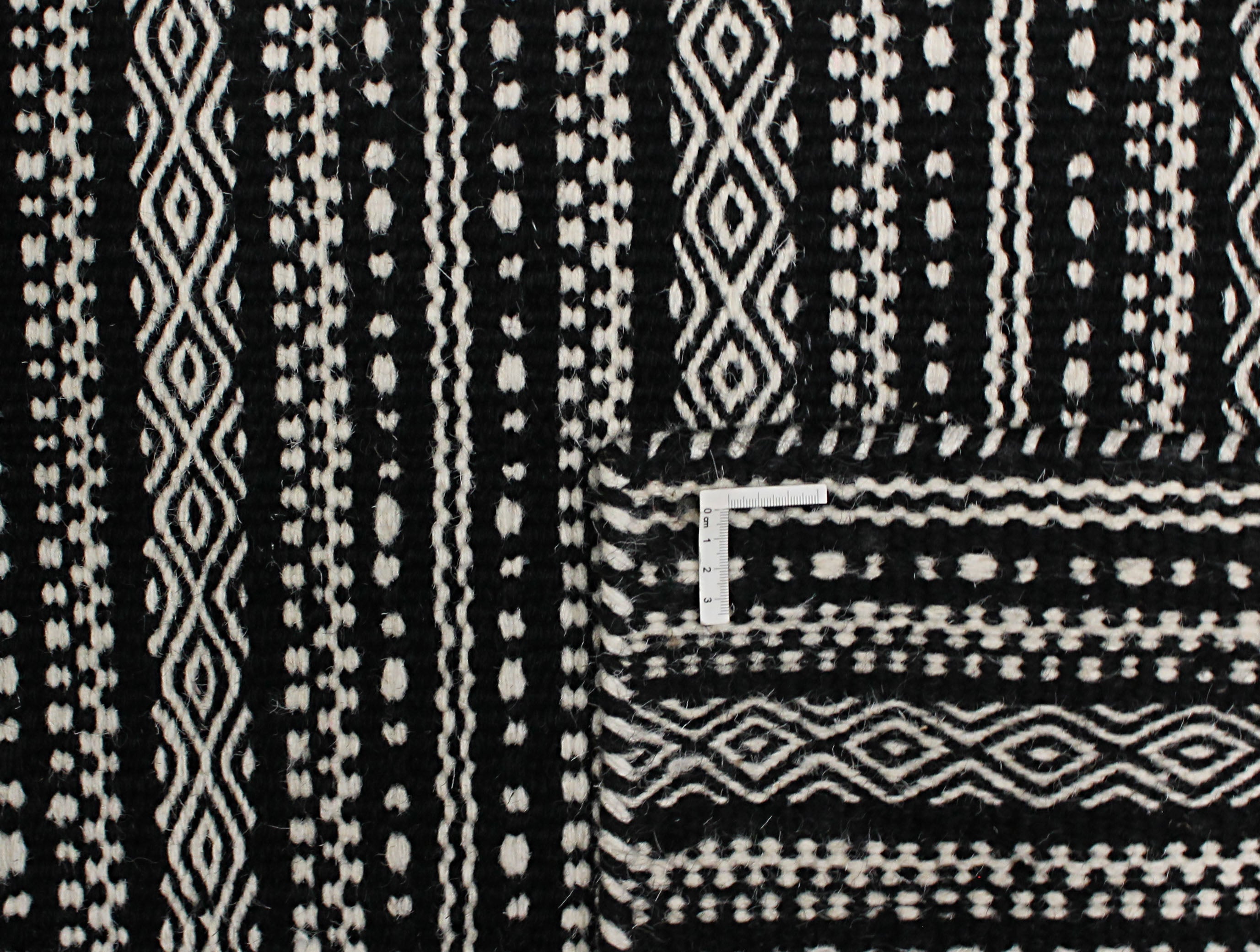 Rezas  Cava Collection - TX-693, Charcoal (Black) - 60x90