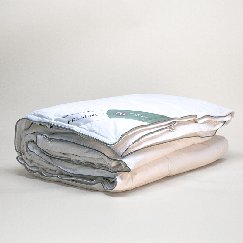 Presence Dekbed Gerecycled Dons 50% Eendendons 4 Seizoenen - 4 seizoenen - 140x220 cm (Eenpersoons) -  - 275 gr per m² (175 gr + 100 gr) -