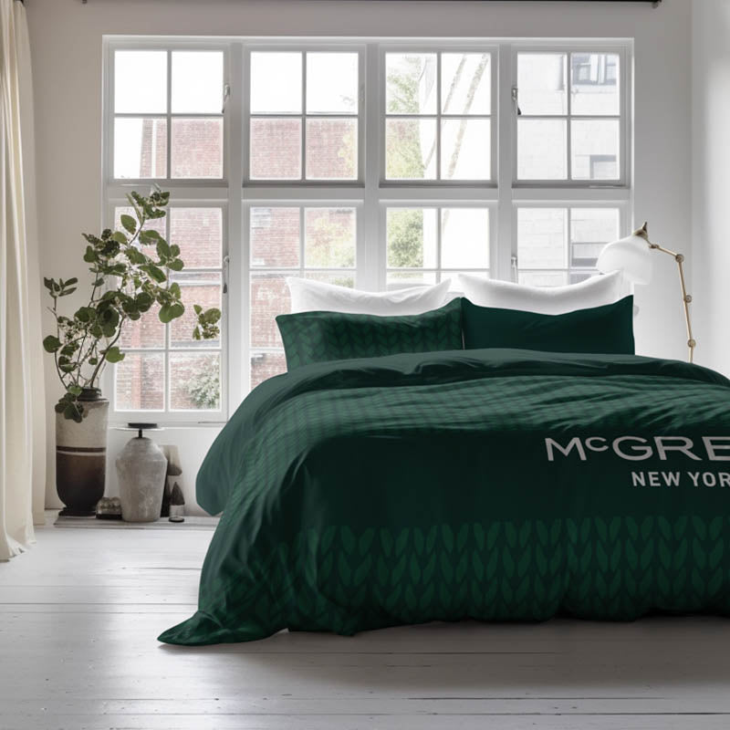 McGregor Dekbedovertrek  Midtown Groen Tekst & Patroon 200x200 Cm  - 