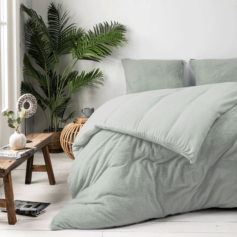 Fresh and Co Dekbedovertrek Summer Teddy Jade Effen 200x200 Cm Verwarmend  - 