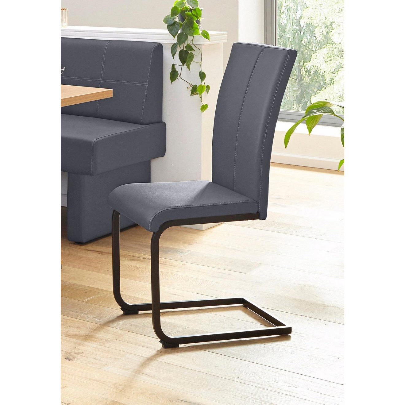 Home affaire Vrijdragende stoel Nils Stoel belastbaar tot 120 kg, frame metaal in chroom-look of zwart (set, 2 stuks)