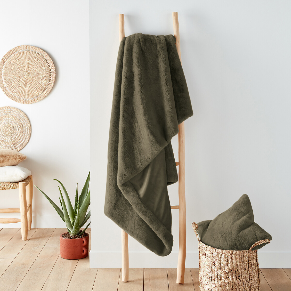 LA REDOUTE INTERIEURS Plaid in pluizige stof, Colton