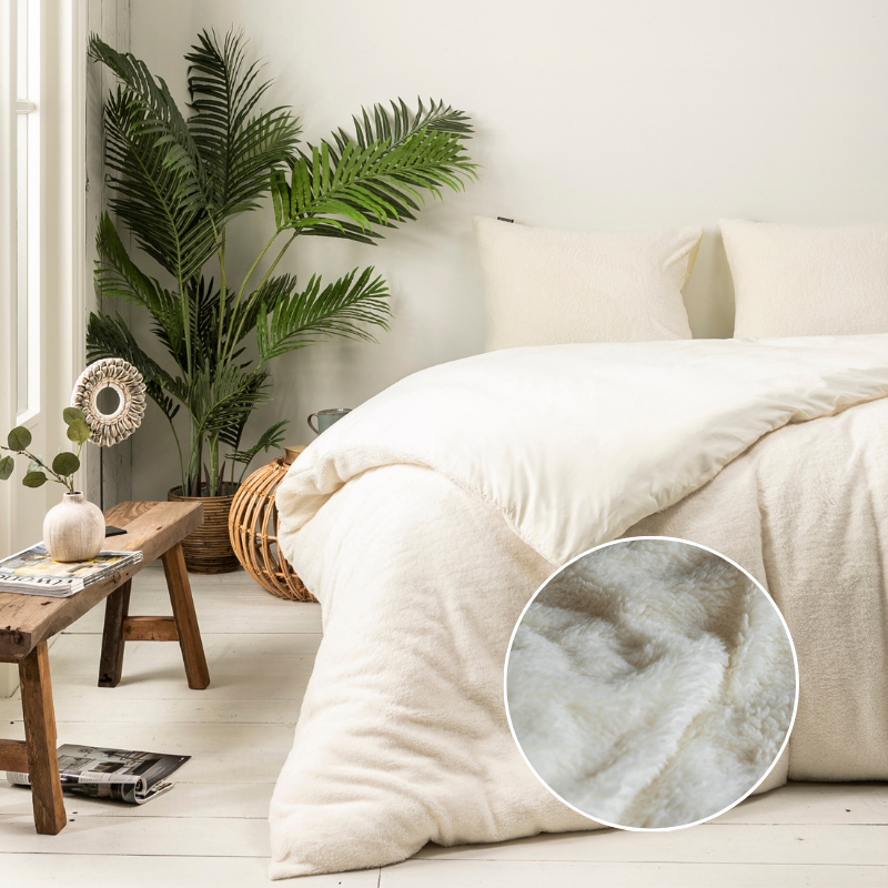 Fresh and Co Dekbedovertrek Teddy Tweepersoons (200x200 Cm) Off White Microvezel Teddy Effen  - Overtrek - 200x200 Cm (Tweepersoons) - Fresh And - 