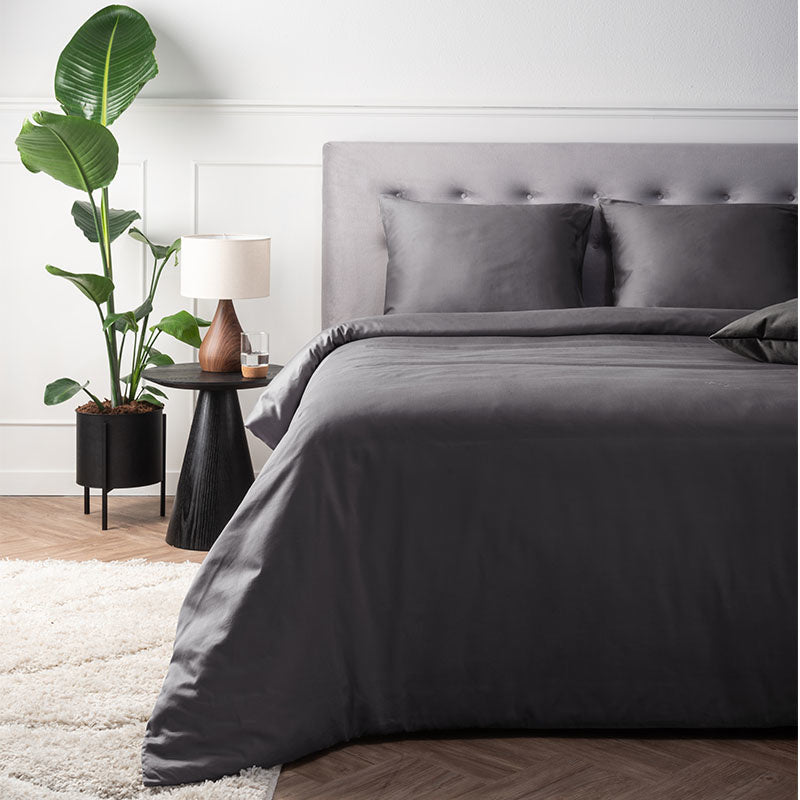Presence Dekbedovertrek Katoen Satijn Antraciet Tweepersoons (200x200 Cm) Antraciet Katoen Satijn Katoen Effen  - Overtrek - 200x200 Cm - 