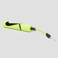 Nike essential ballenpomp geel