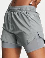 Nike Tempo Luxe 2-In-1 Running ShortBekleidung Damen grau