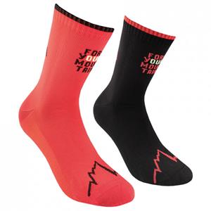 La sportiva a Sportiva - For Your Mountain Socks - aufsocken