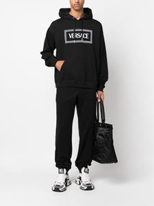 Versace Trainingsbroek met geborduurd logo - Zwart