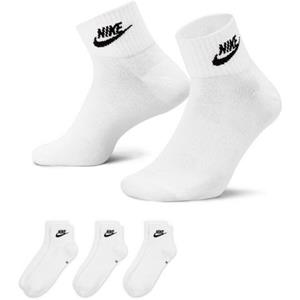 Nike Sportswear Sokken EVERYDAY ESSENTIAL ANKLE SOCKS (3 pair) (set, 3 paar)