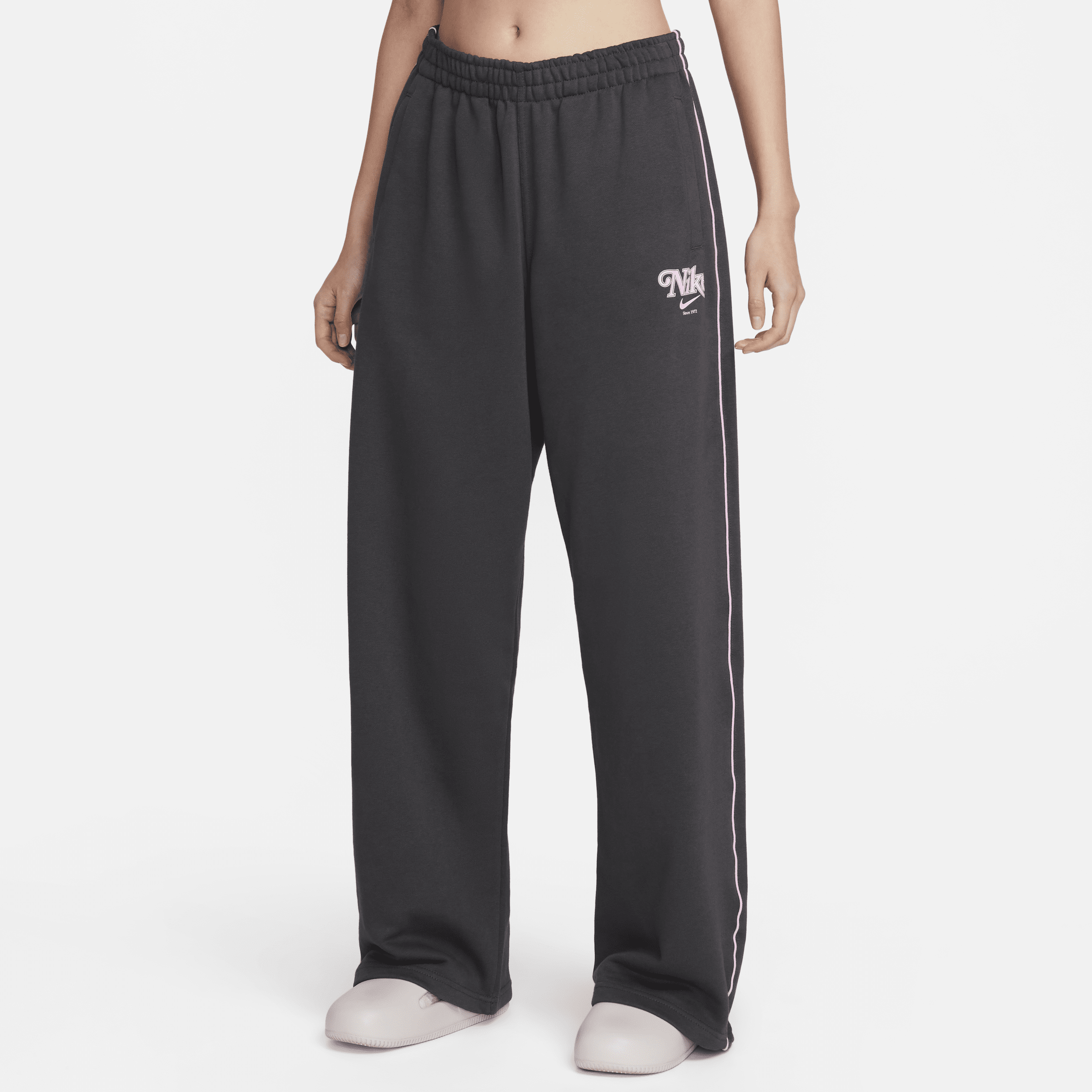 Nike Womens NSW Straight-Leg French Terry Pant