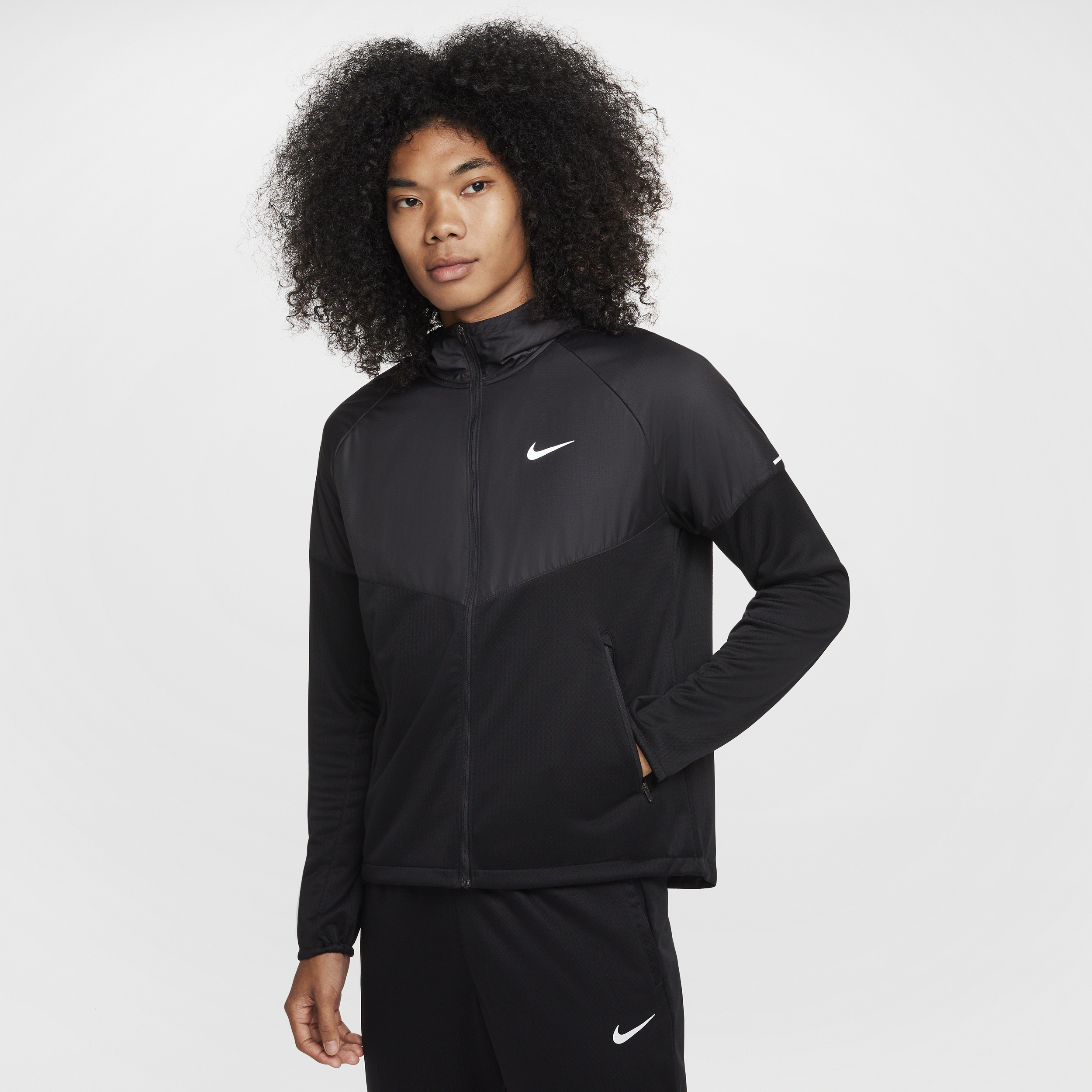 Nike Sphere Miler Therma-FIT waterafstotend hardloopjack voor heren - Zwart