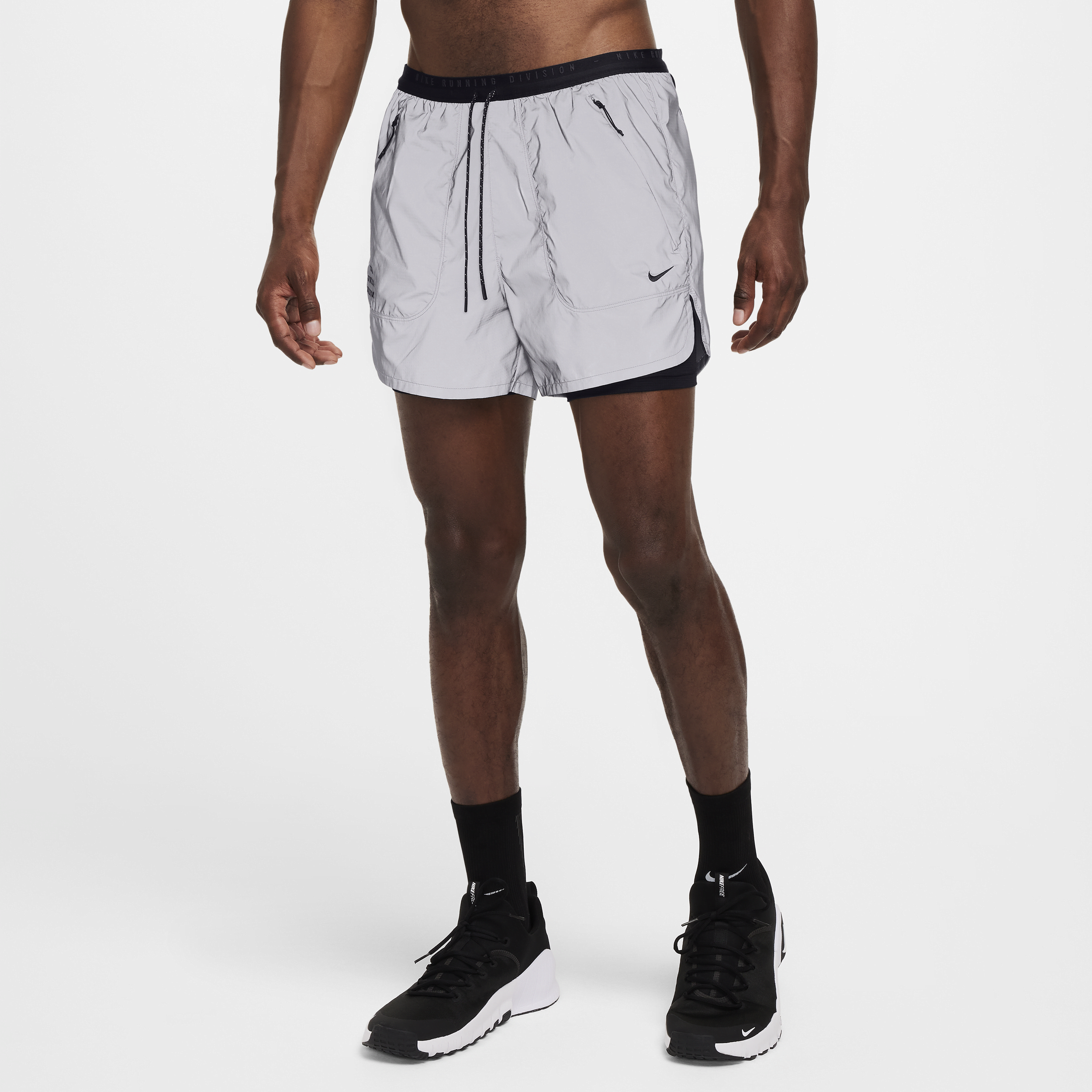 Nike Running Division Dri-FIT ADV reflecterende 2-in-1 hardloopshorts voor heren (10 cm) - Grijs