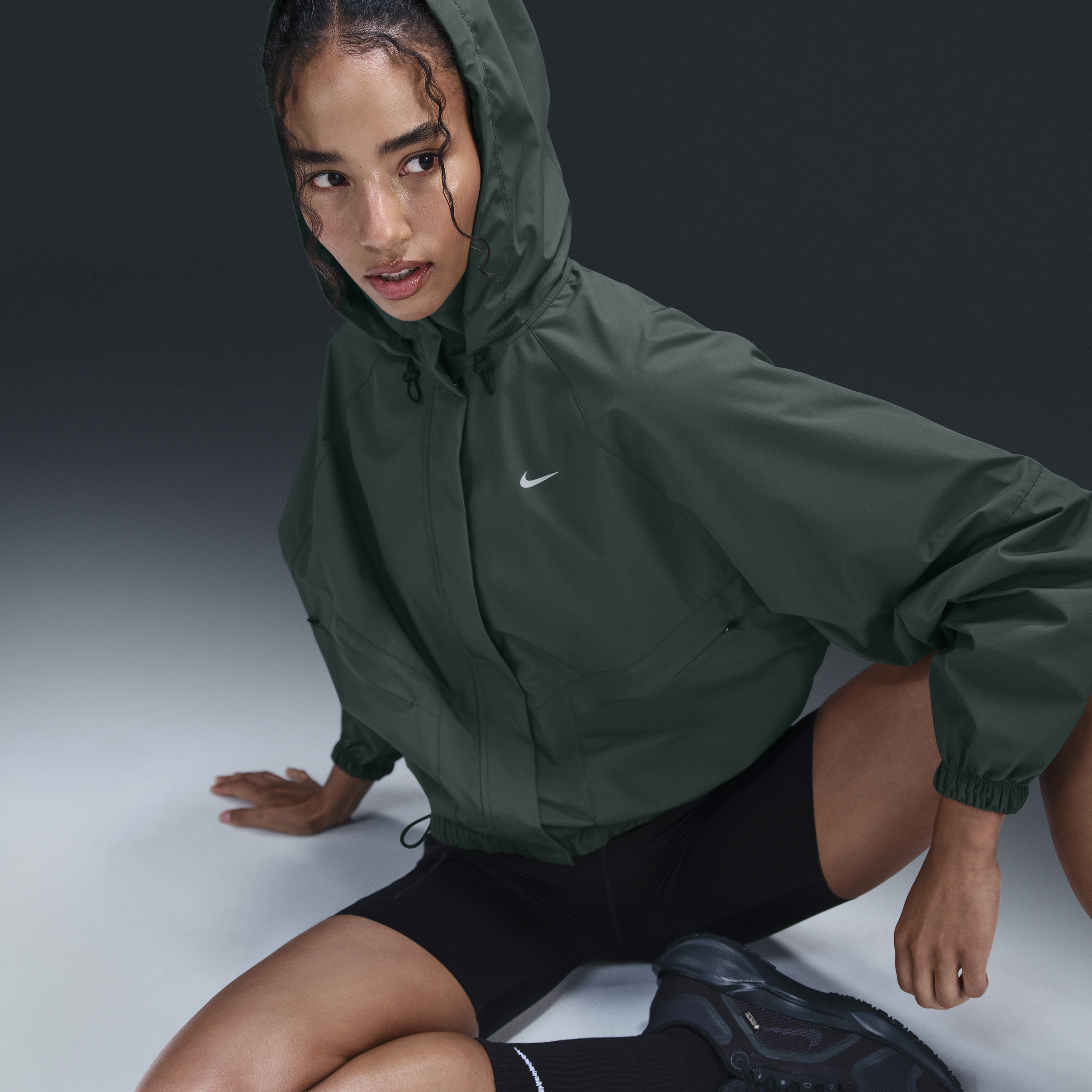 Nike Storm-FIT Swift hardloopjack voor dames - Groen