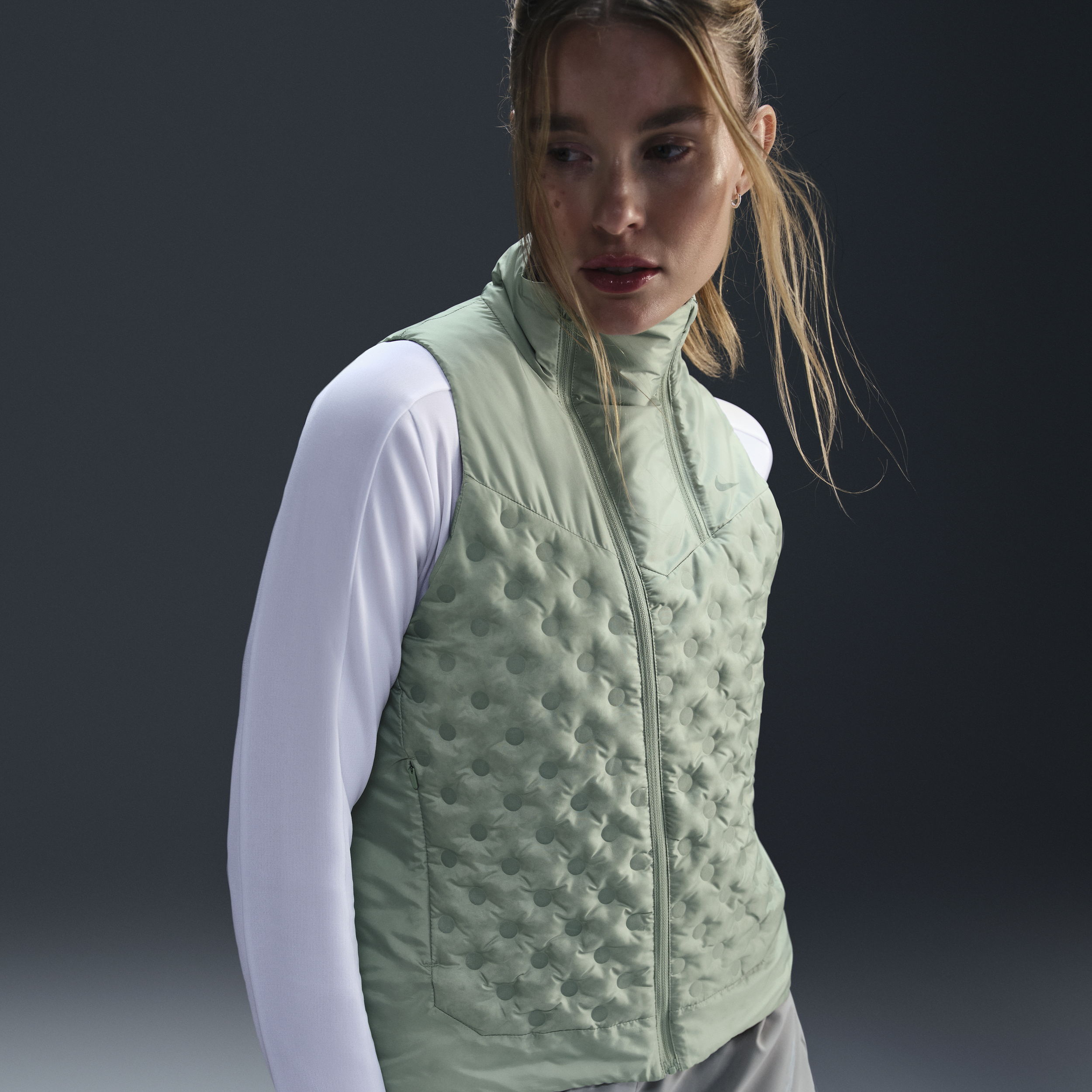 Nike Therma-FIT ADV Repel AeroLoft hardloopbodywarmer voor dames - Groen