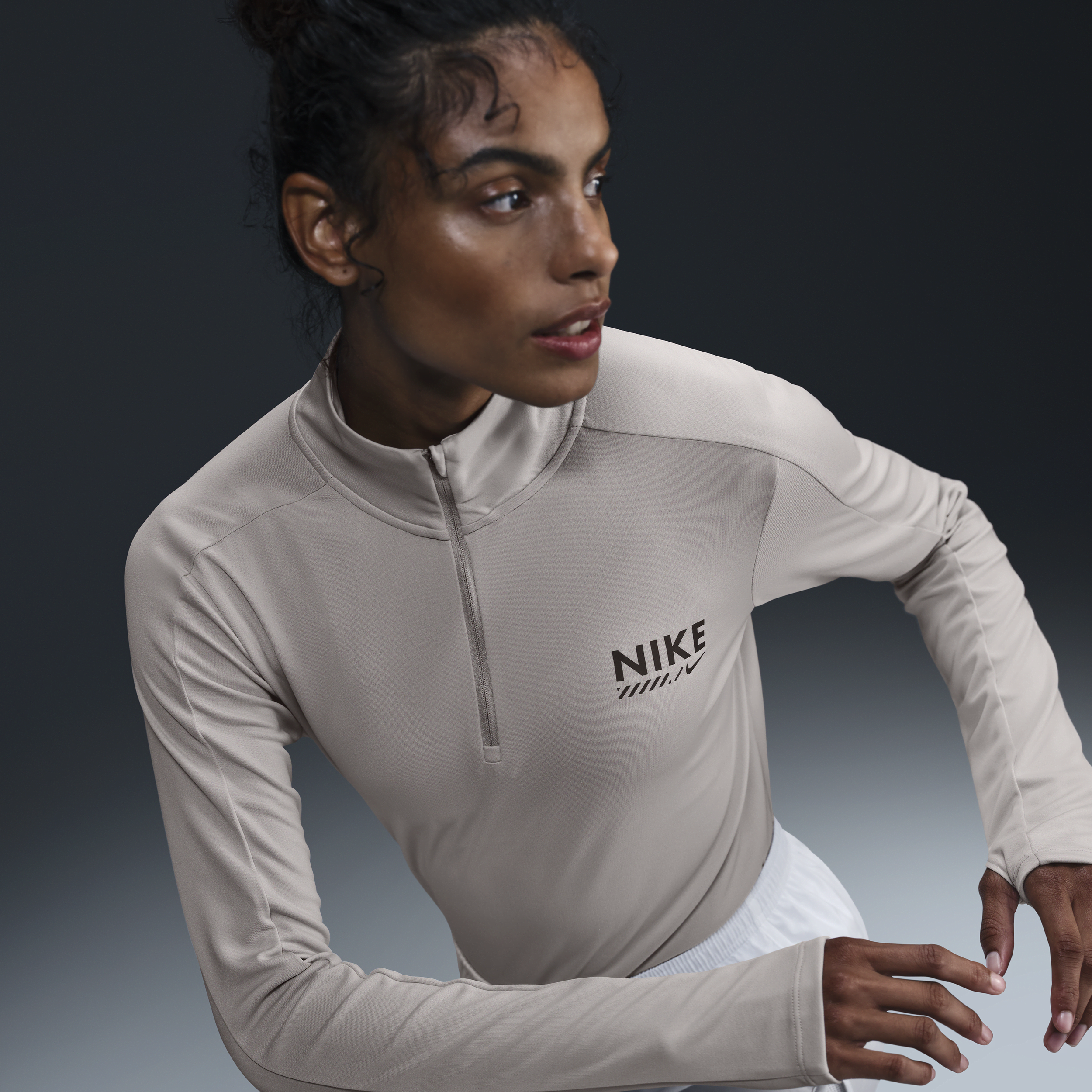 Nike Pacer Dri-FIT hardlooptop met korte rits voor dames - Grijs