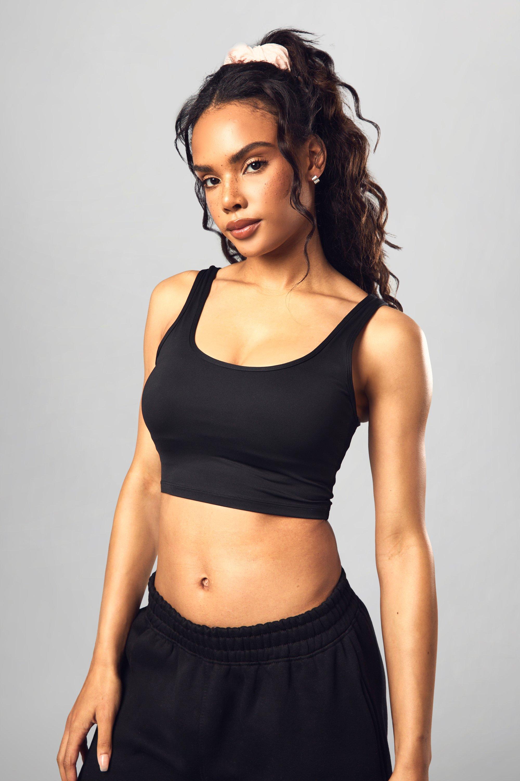 Boohoo Superzachte Gewatteerde Sport Bh Met Perzikhuid, Black