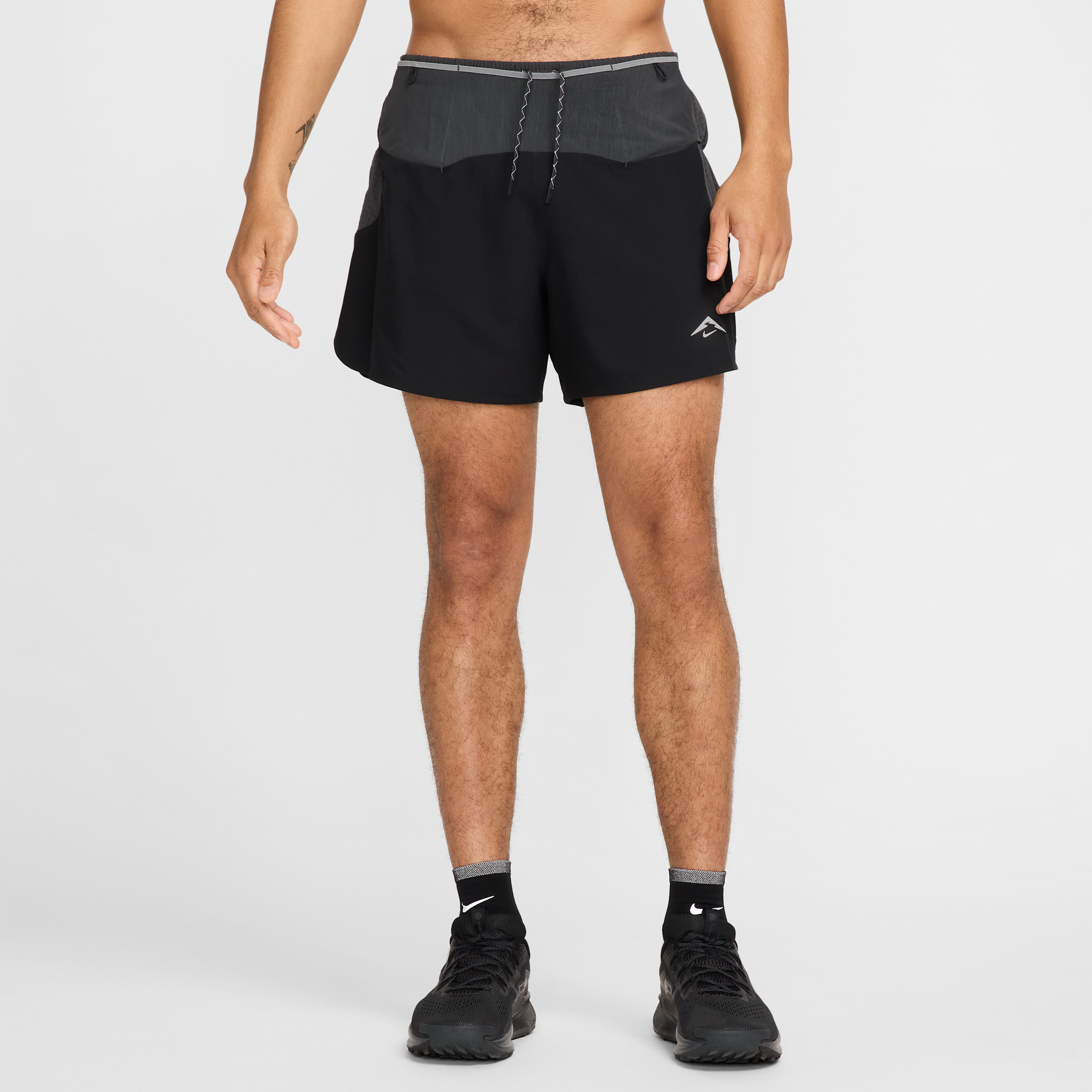 Nike Trail Second Sunrise Dri-FIT ADV hardloopshorts met binnenbroek voor heren (13 cm) - Zwart