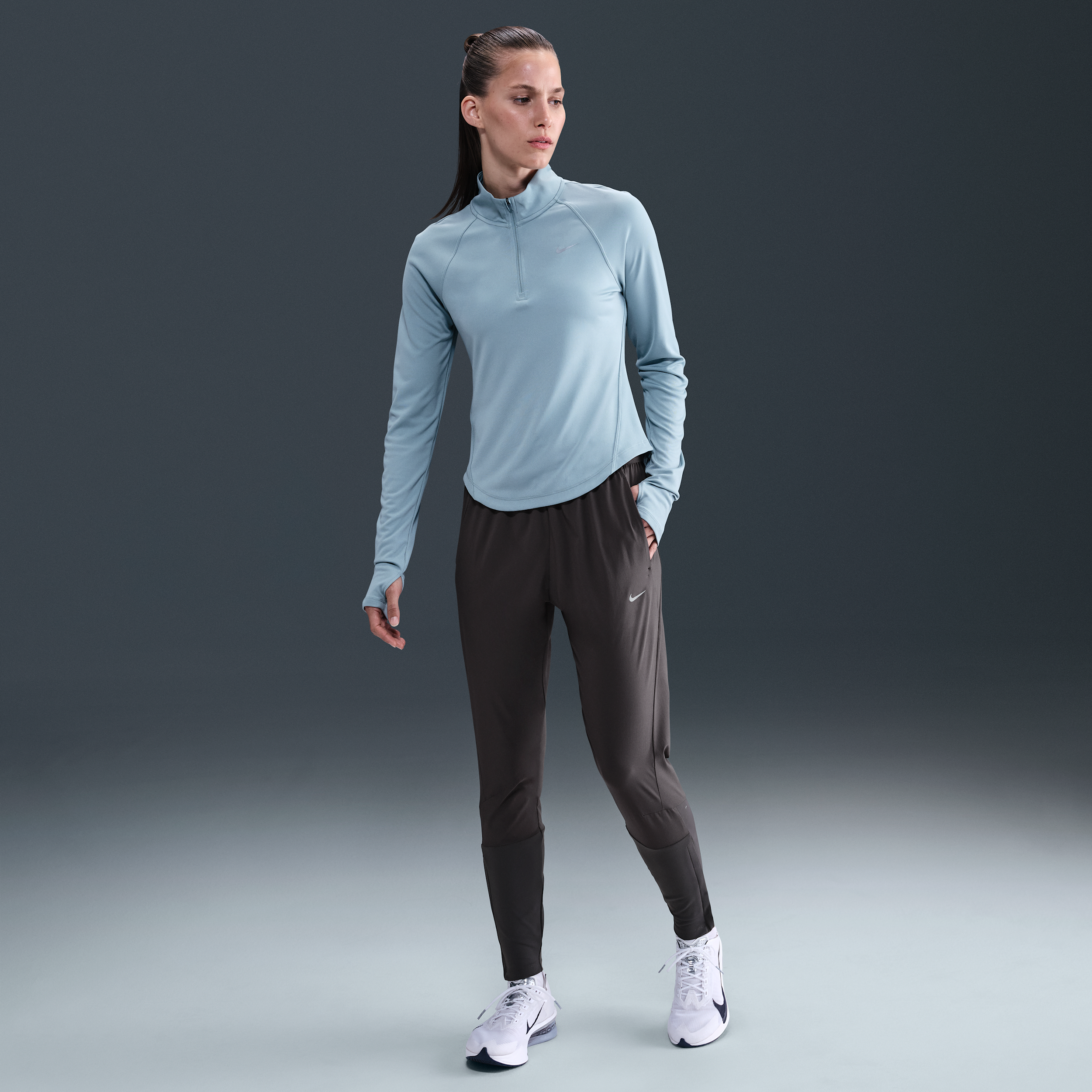Nike Swift Dri-FIT hardloopbroek met halfhoge taille voor dames - Grijs