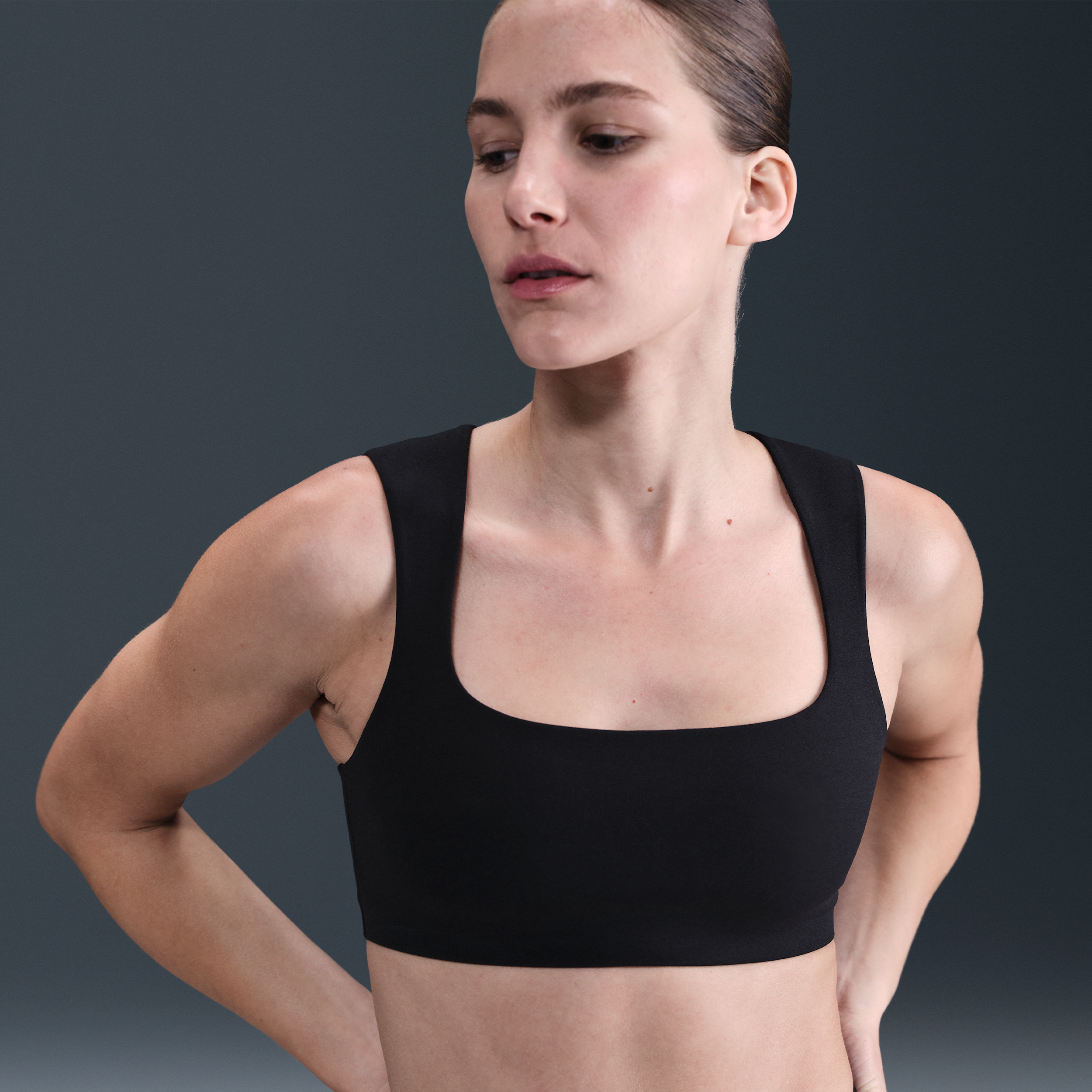 Nike Zenvy licht gevoerde sport-bh met lichte ondersteuning - Zwart