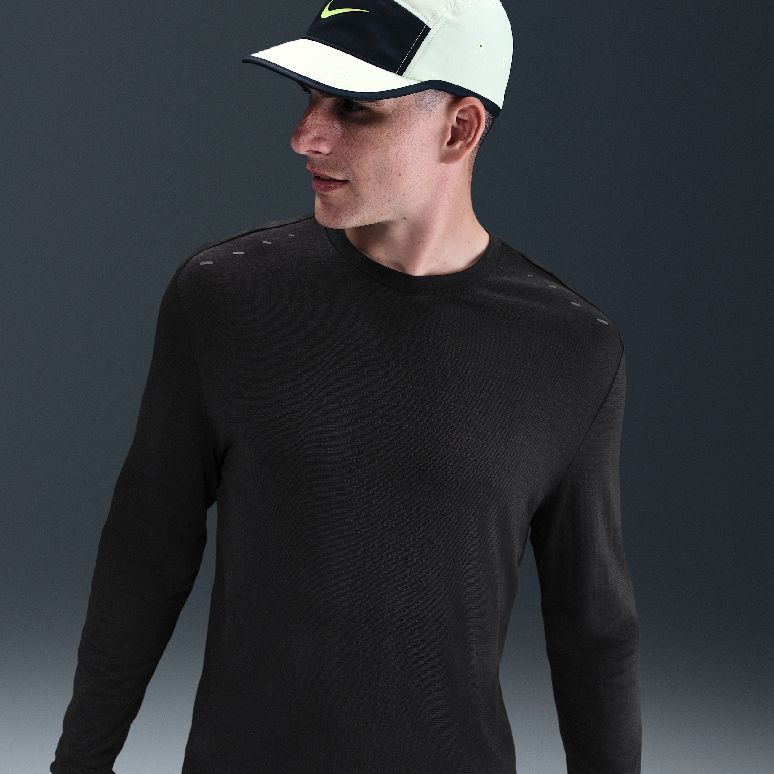 Nike Run Wool Dri-FIT ADV hardlooptop met lange mouwen voor heren - Zwart