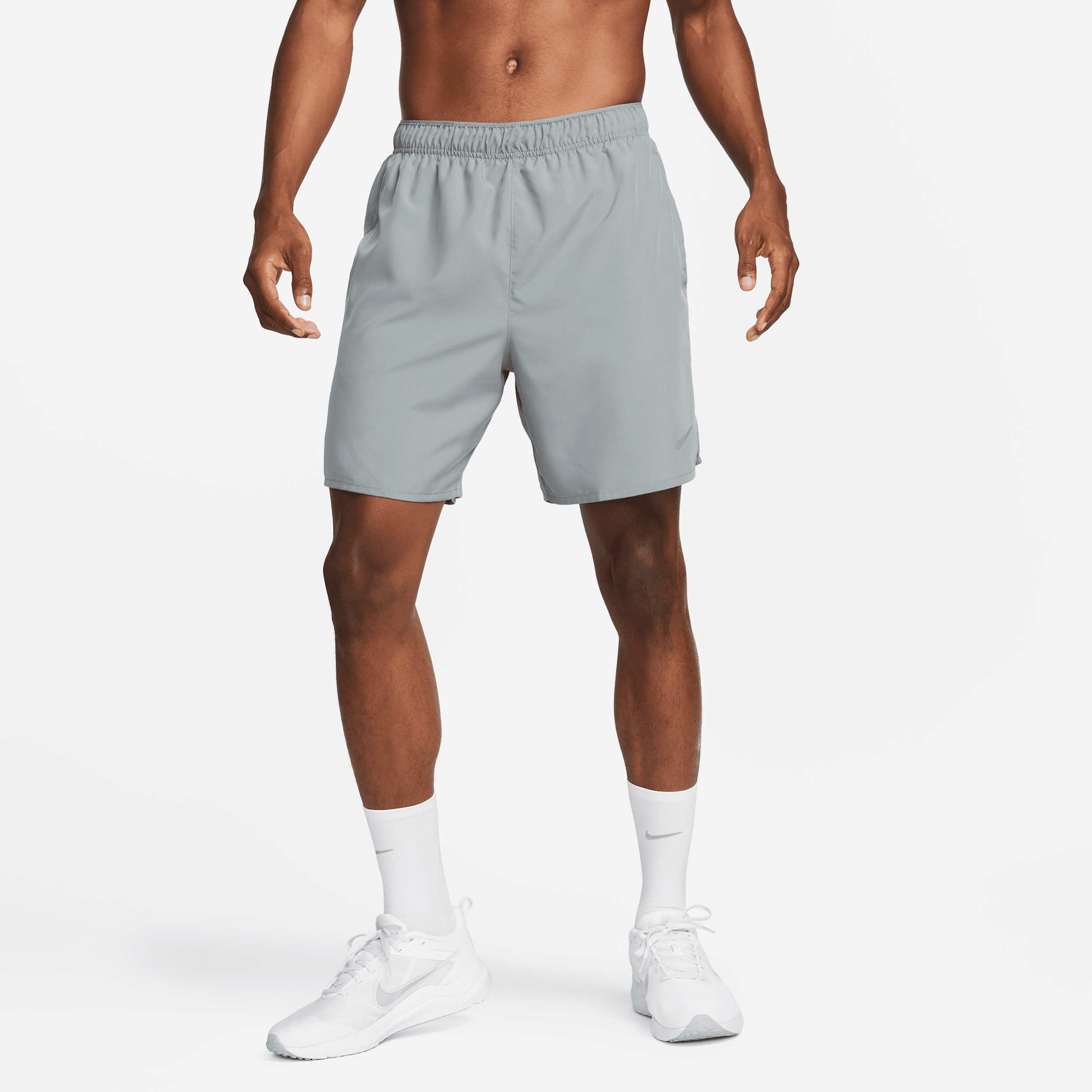 Nike Challenger Dri-FIT hardloopshorts met binnenbroek voor heren (18 cm) - Grijs
