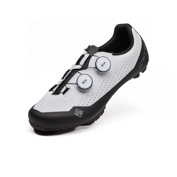 Ekoï Wielrenschoenen EKOI Perf XC R4 Boa Wit