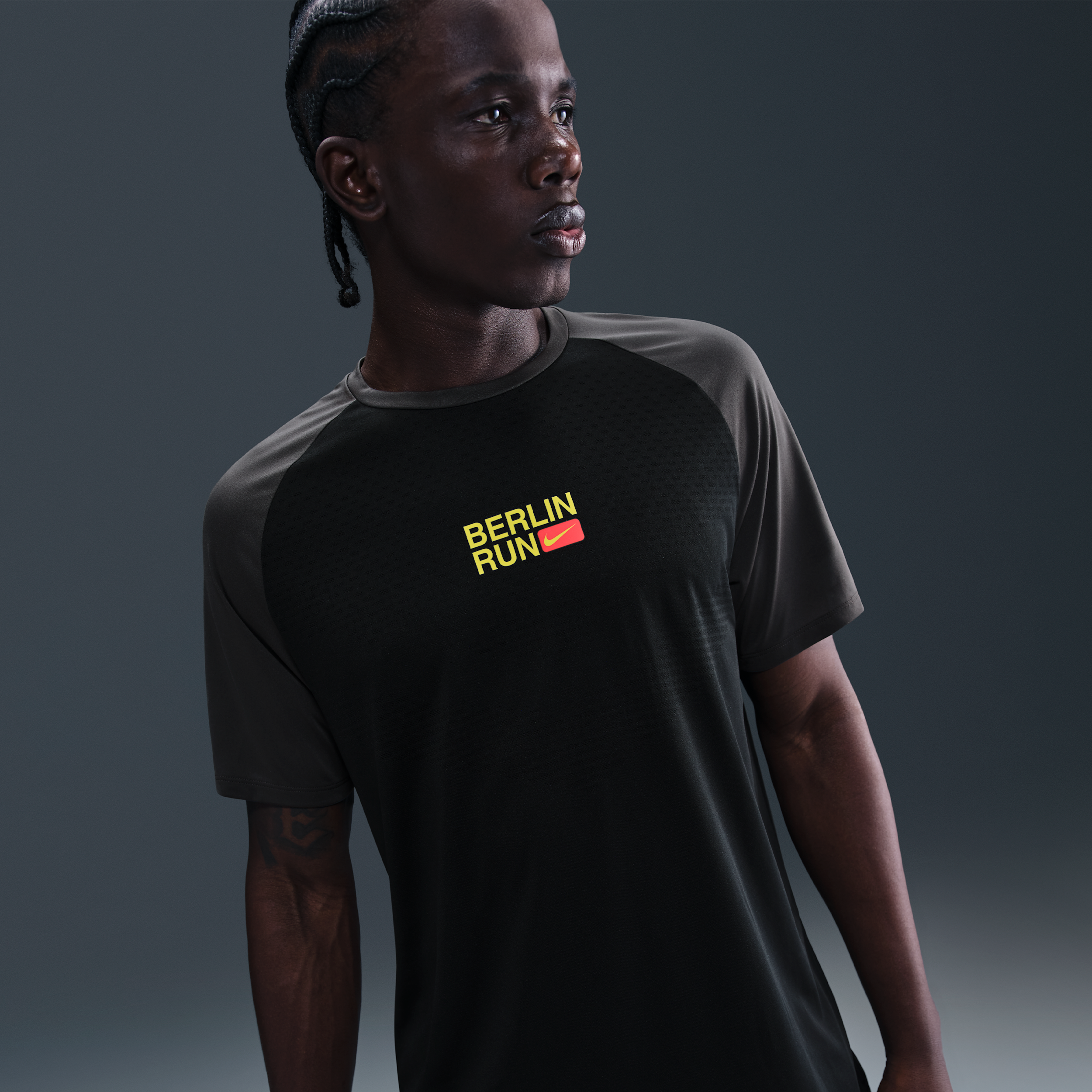 Nike Stride Dri-FIT ADV hardlooptop met korte mouwen voor heren - Zwart