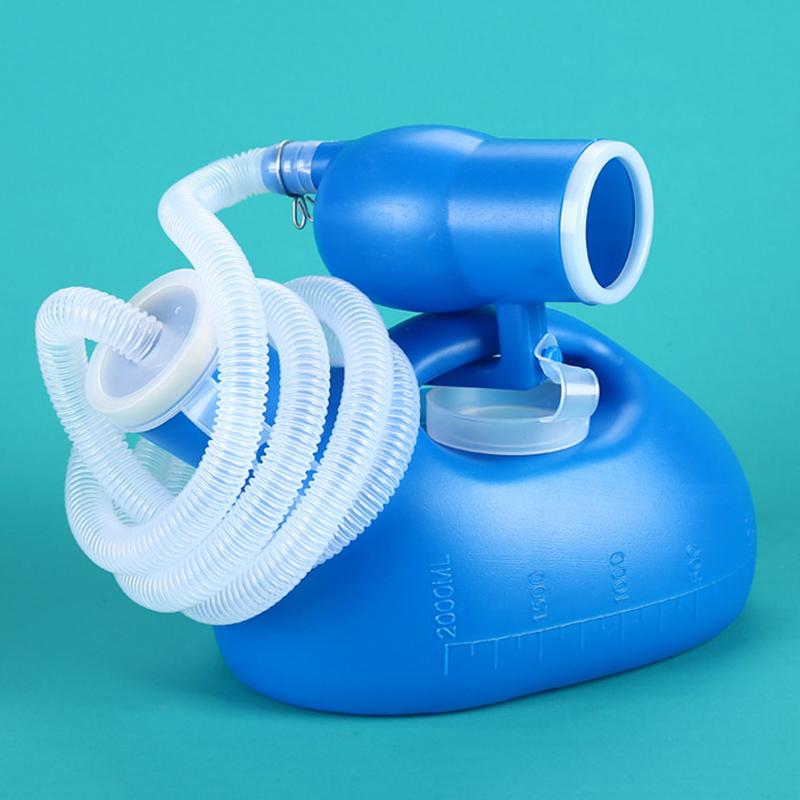 Places Famous Toiletvoorziening voor buiten 2000 ml plastic mannelijke bedpot urineflesverzamelaar met 160 cm buis draagbare urinefles