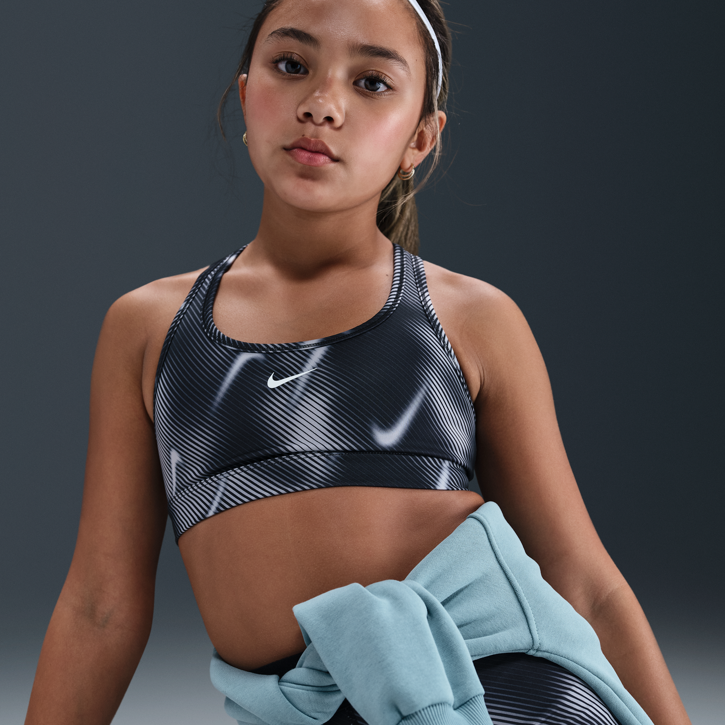 Nike Swoosh sport-bh voor meisjes - Zwart
