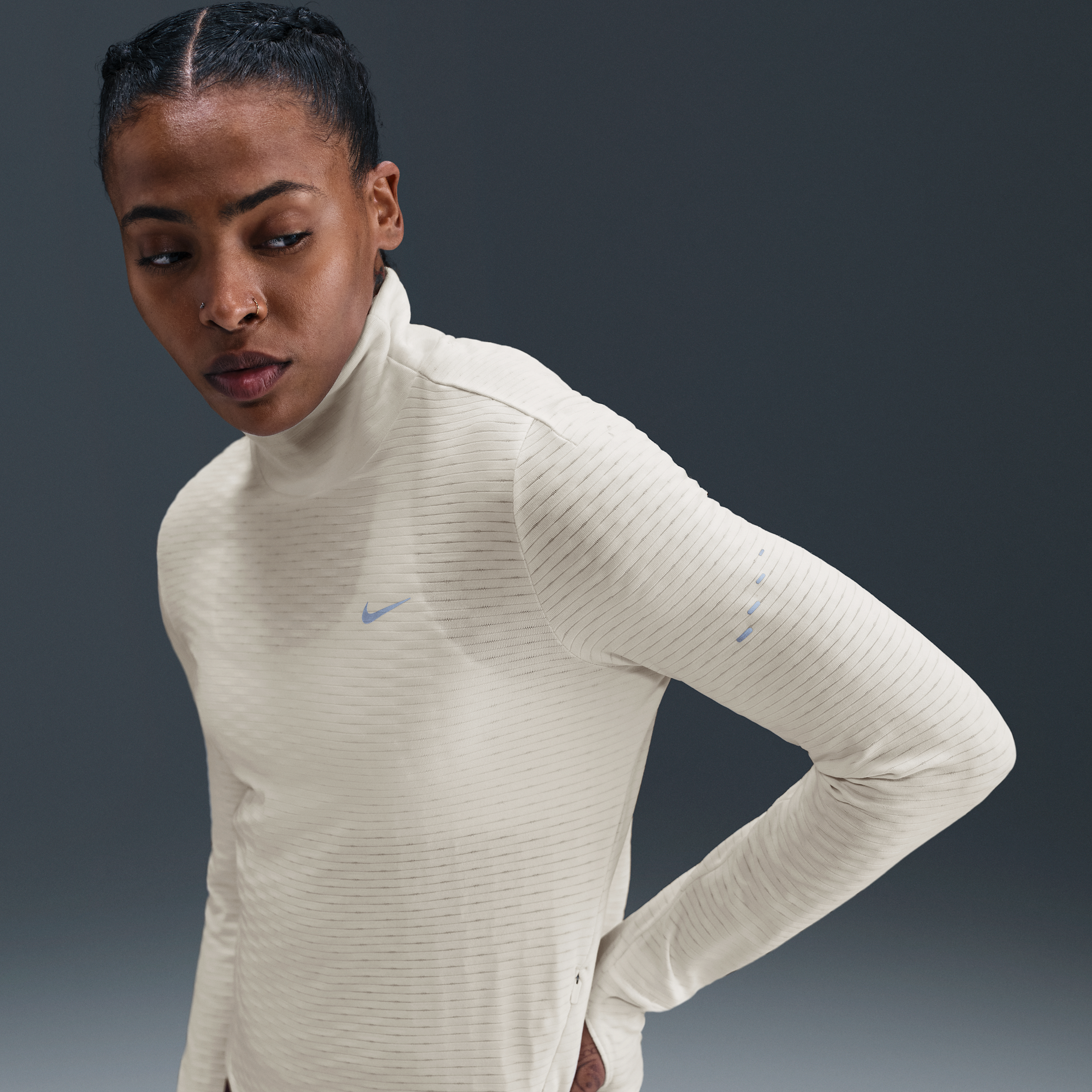 Nike Swift Therma-FIT hardlooptop met colkraag voor dames - Wit