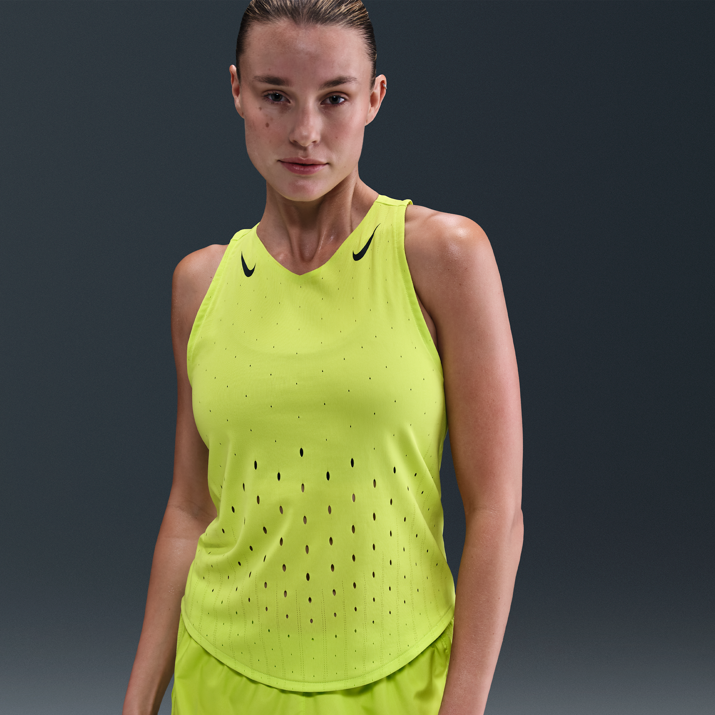 Nike AeroSwift Dri-FIT ADV hardloopsinglet voor dames - Groen