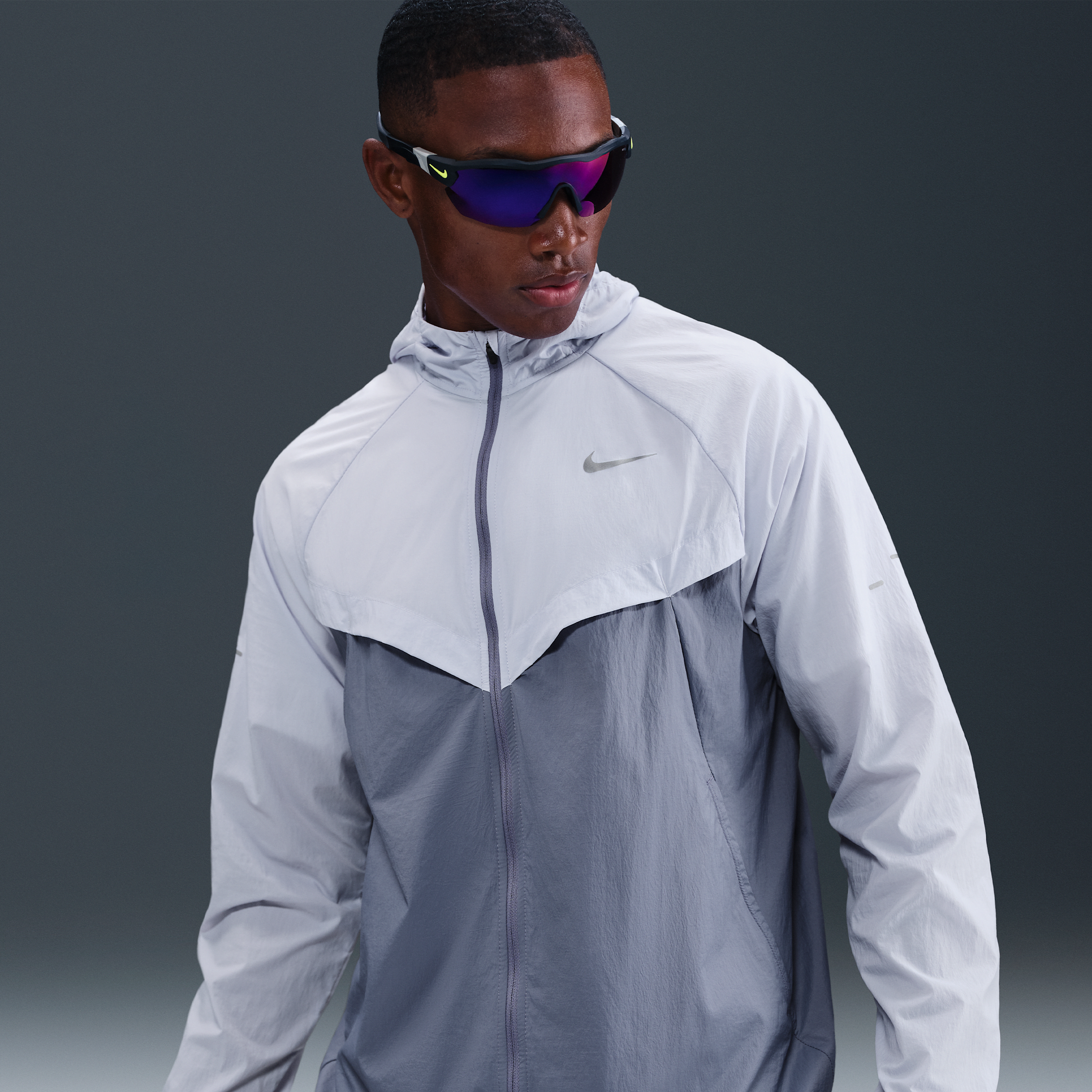 Nike Stride Repel UV hardloopjack voor heren - Grijs