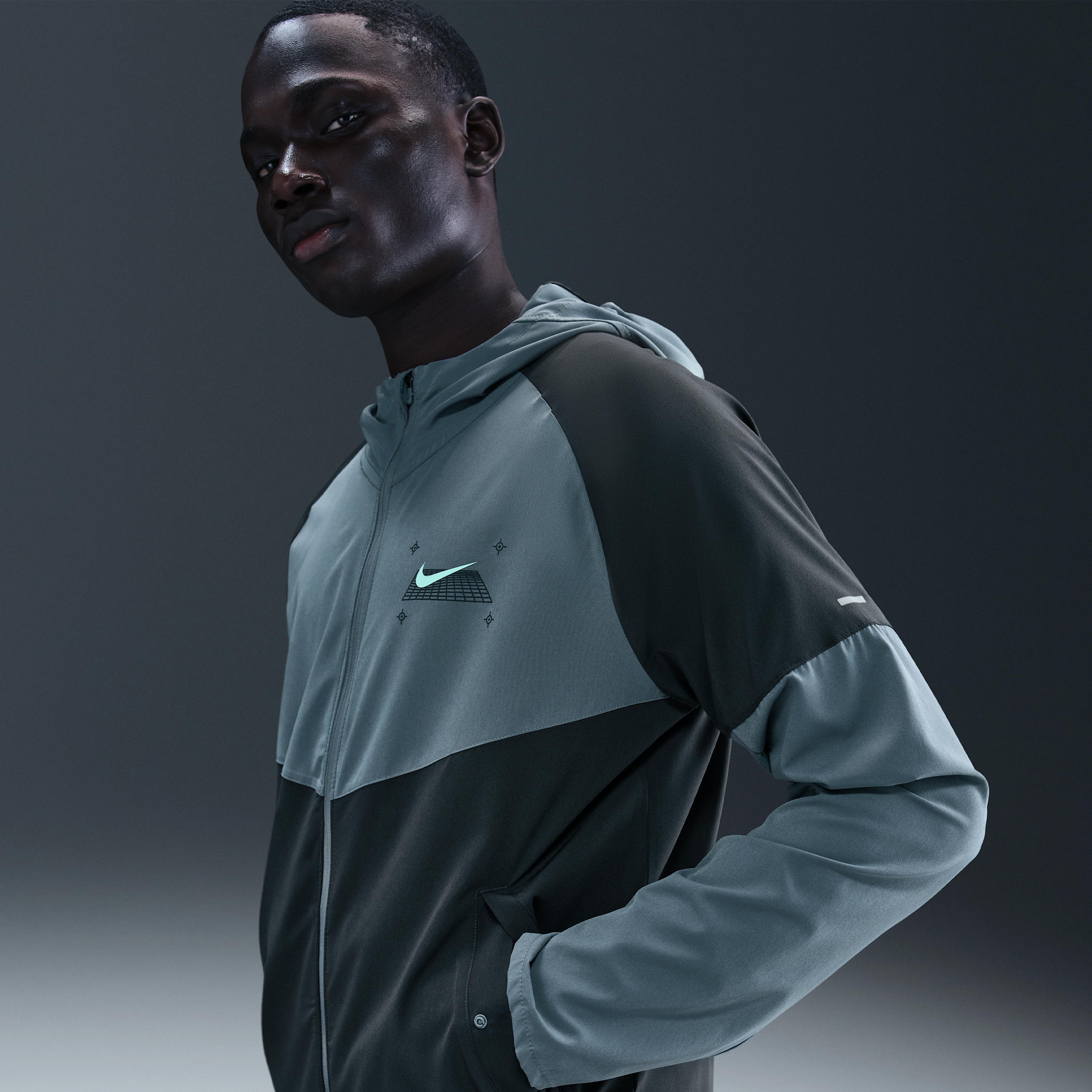 Nike Miler hardloopjack voor heren - Grijs