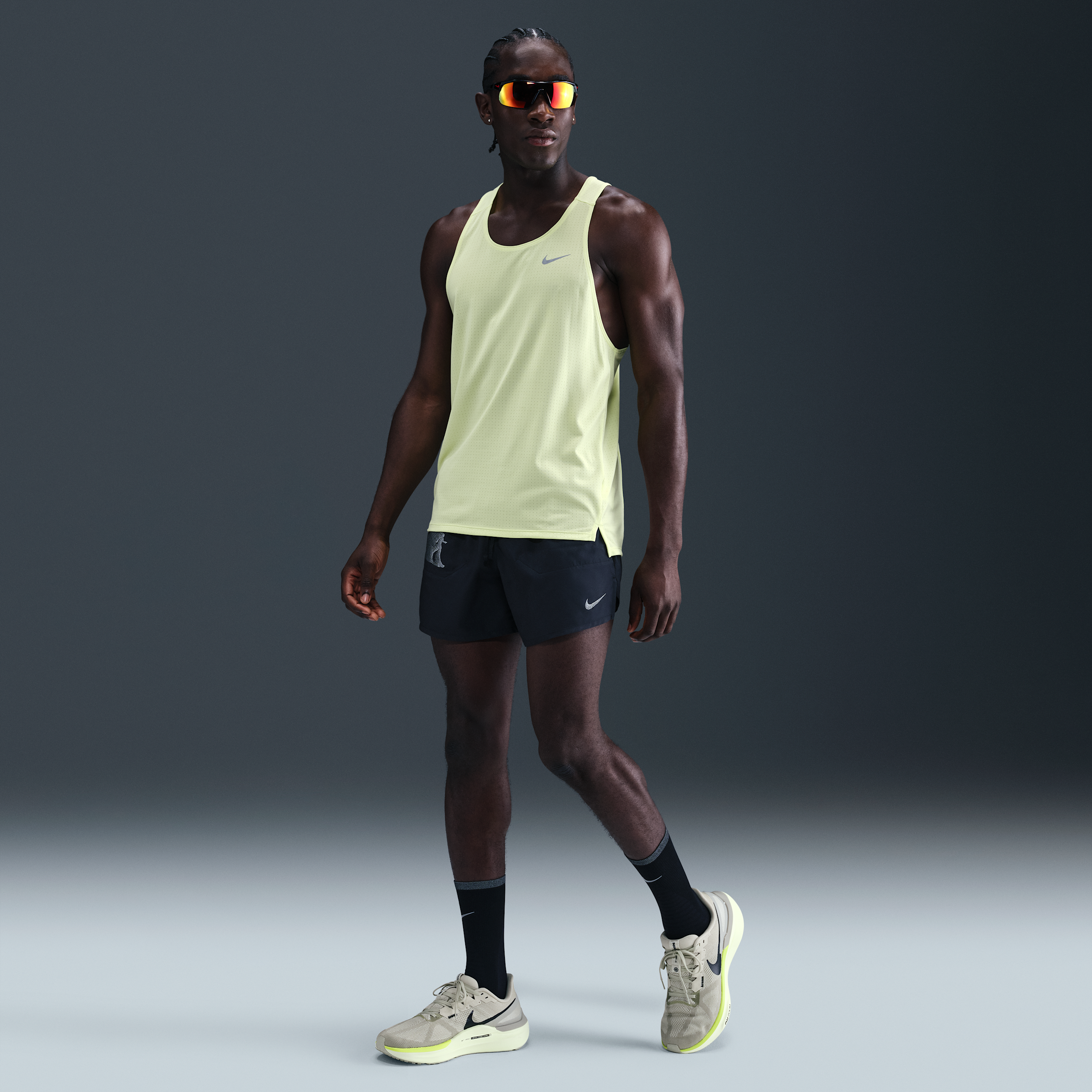 Nike Stride Dri-FIT hardloopshorts met binnenbroek voor heren (13 cm) - Zwart