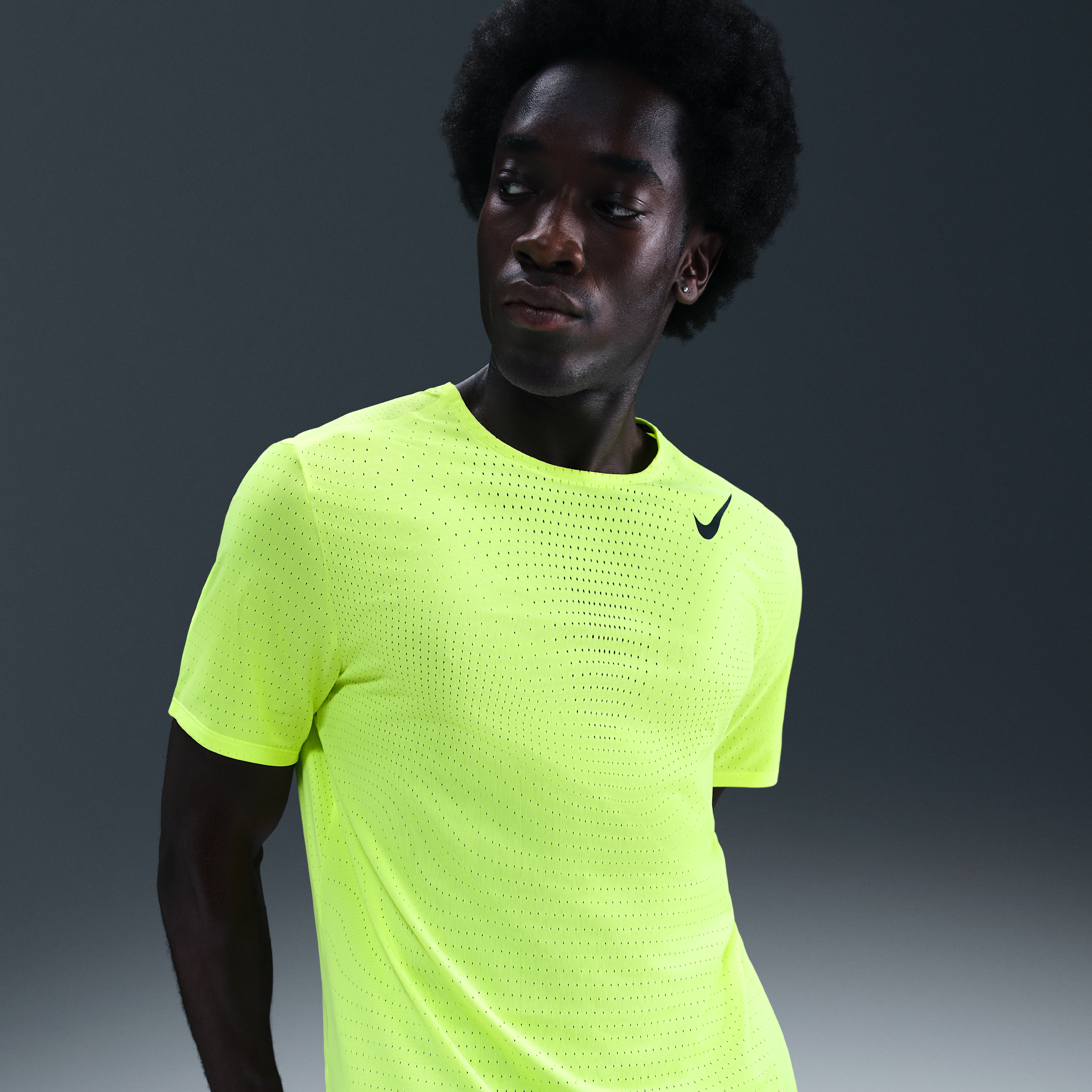 Nike AeroSwift Dri-FIT ADV hardlooptop met korte mouwen voor heren - Geel